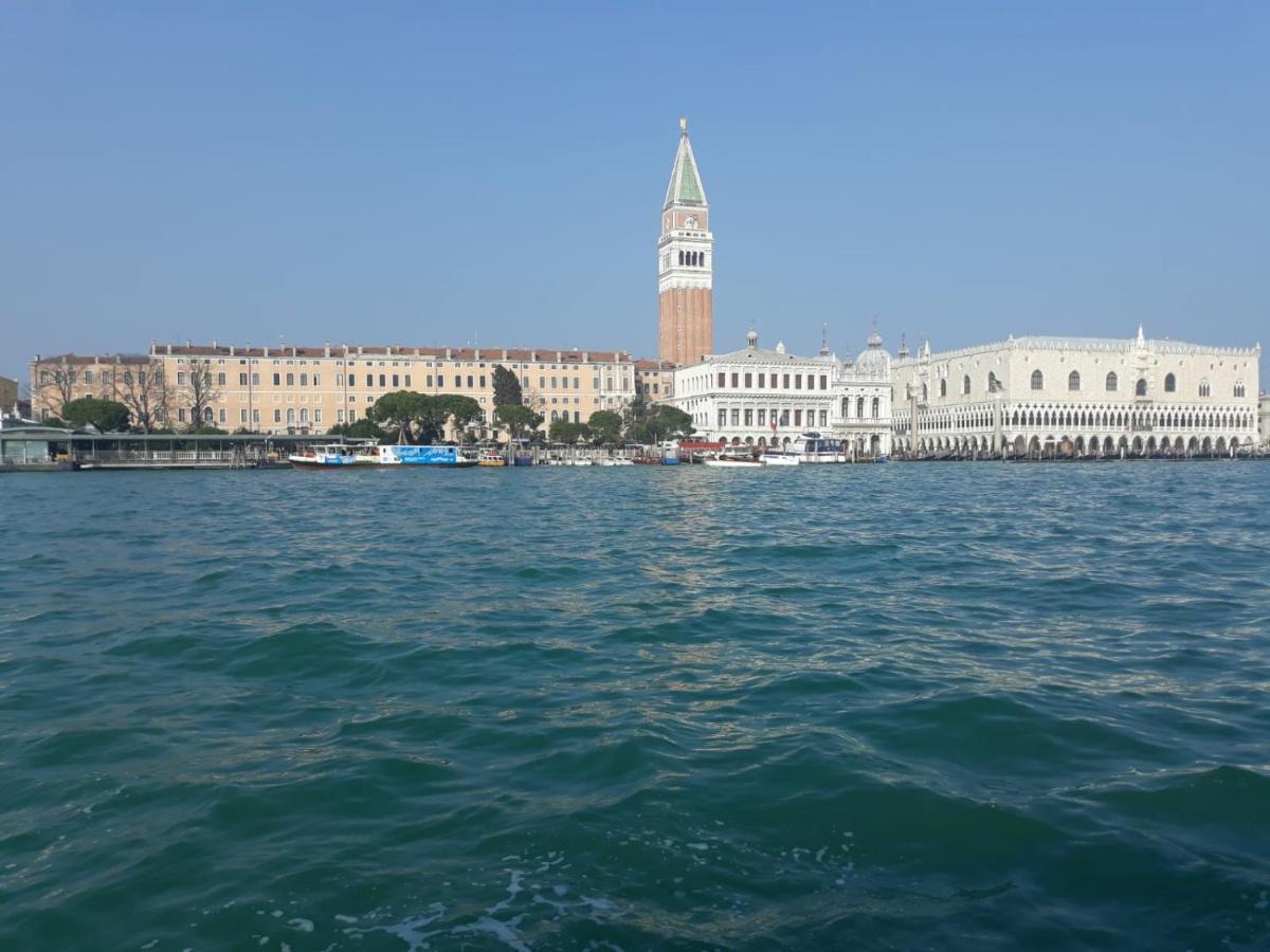 Villamamaeli Lido de Venecia Exterior foto